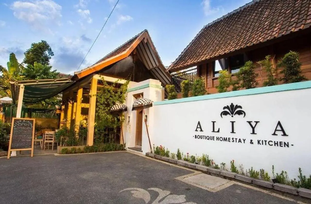Aliya Boutique Bungalows Umalas By The Lavana Kerobokan  Guest house